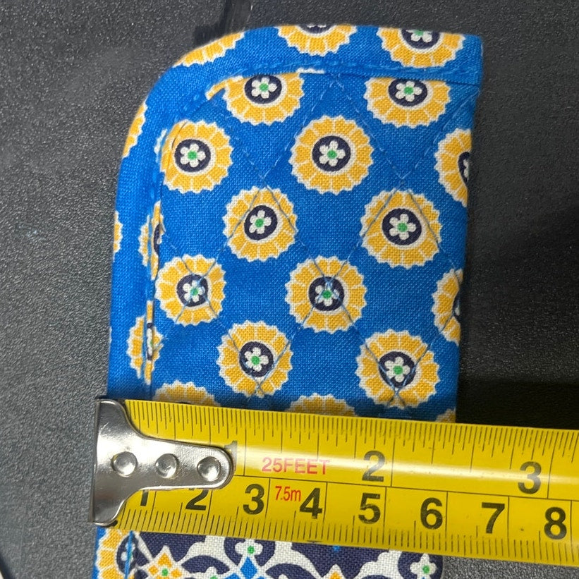 Vera Bradley NWT Reader Case Riviera Blue Floral Art