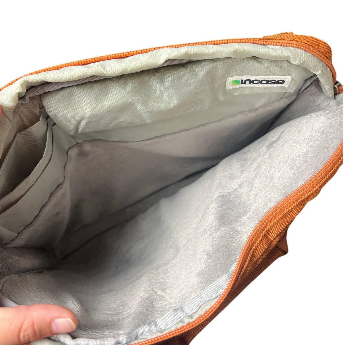 In-Case Orange Laptop 15'' bag