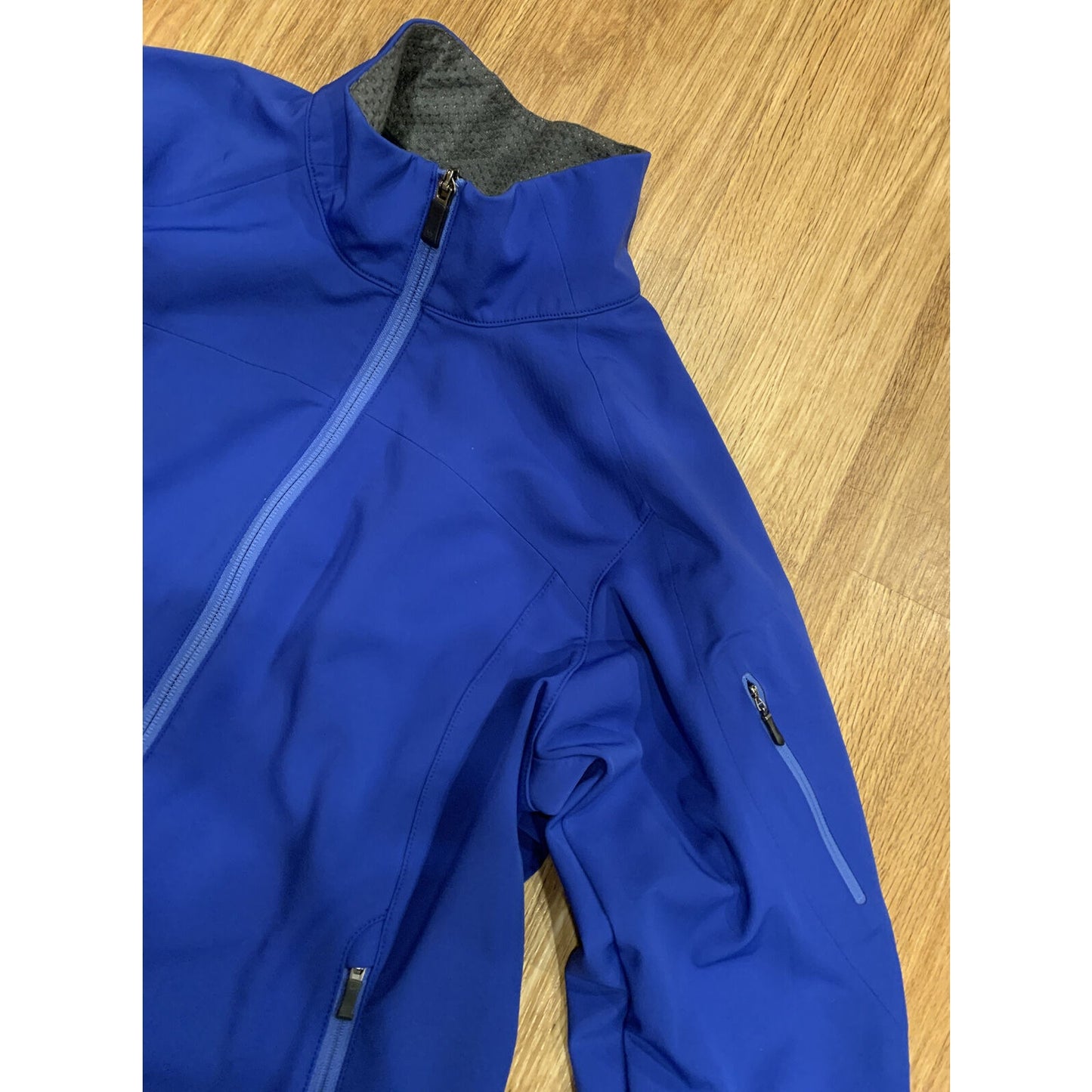 REI Women's Blue Zip Up Jacket Size Medium M - EUC