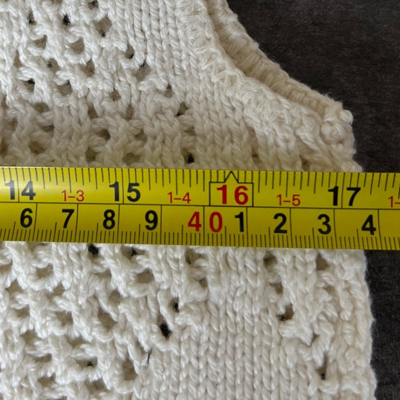 Vintage Christopher & Banks Women's Cream and White Gilet