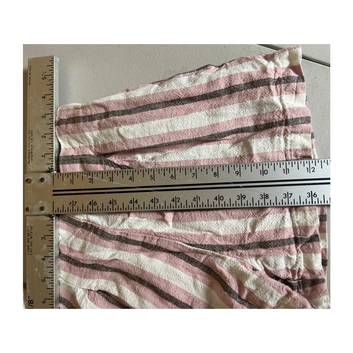 Streetwear Society Size Small Women Striped Shorts