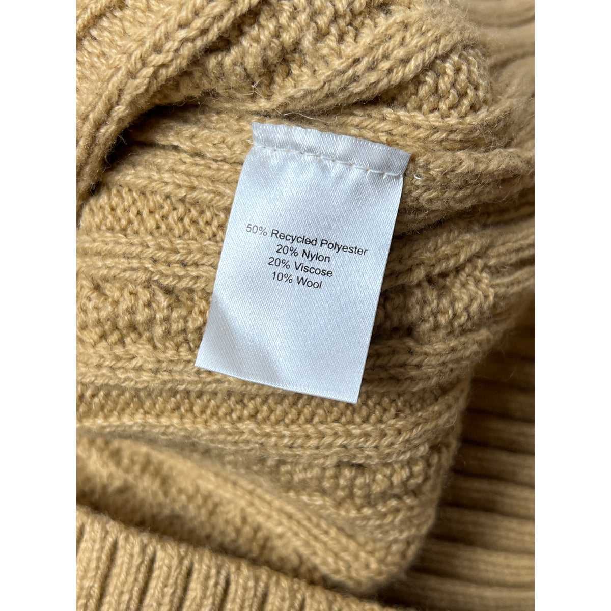Long Wharf Size Medium Crewneck Sweater Cable Knit Pullover