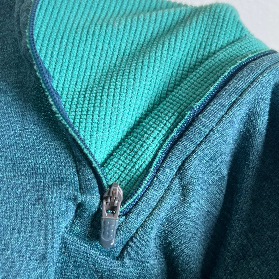 Patagonia Women's Top Medium Pullover Half Zip Base Layer (Broken Zipper)