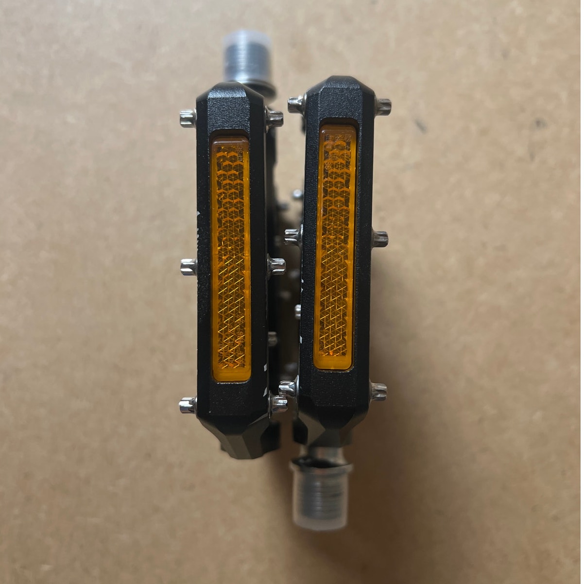 Gewage Bike Pedals Alloy Pedals with Reflectors Mountain Bike