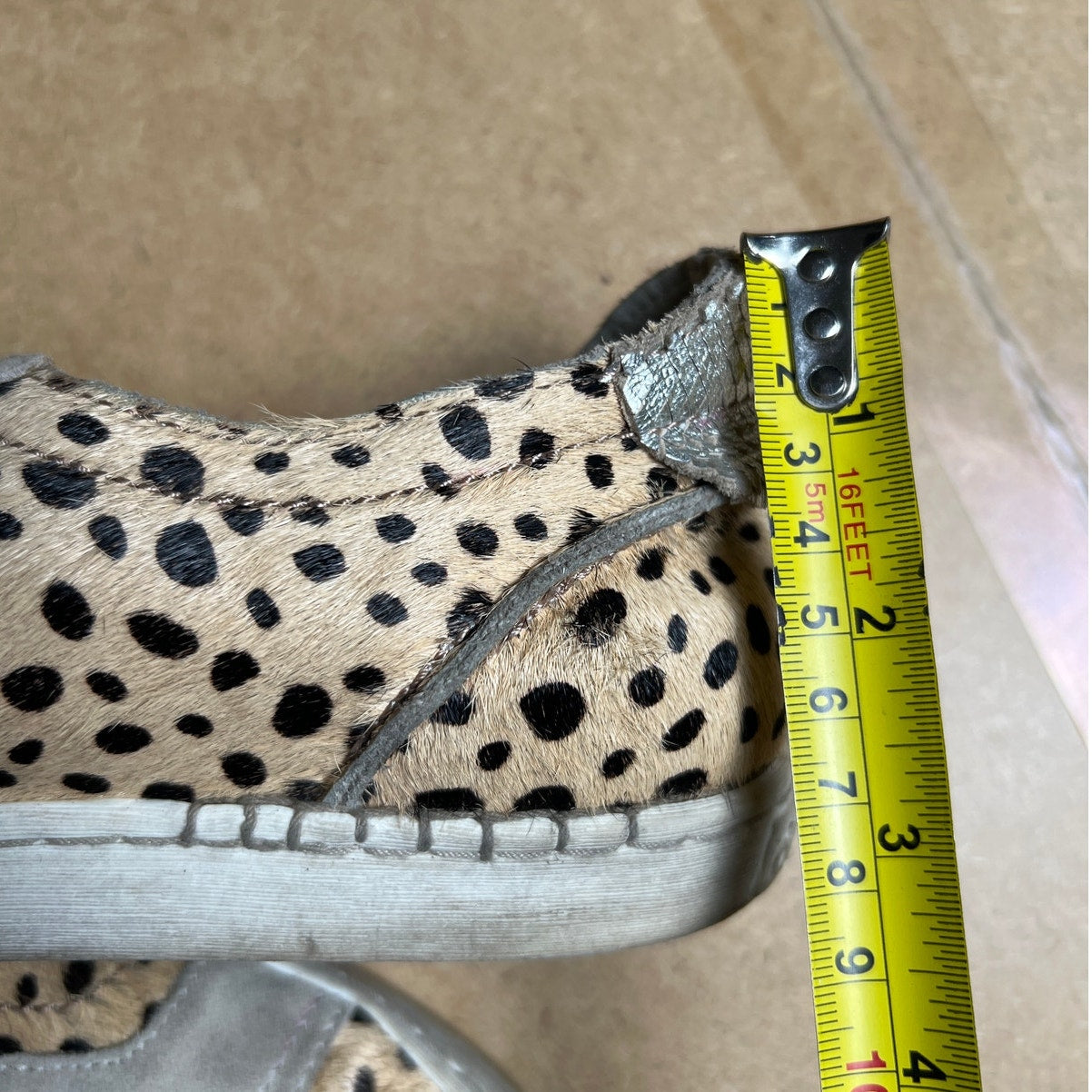 Women’s Dolce Vita Leopard Calf Hair Sneakers Women Size 10