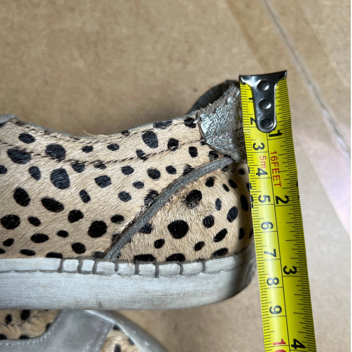 Women’s Dolce Vita Leopard Calf Hair Sneakers Women Size 10