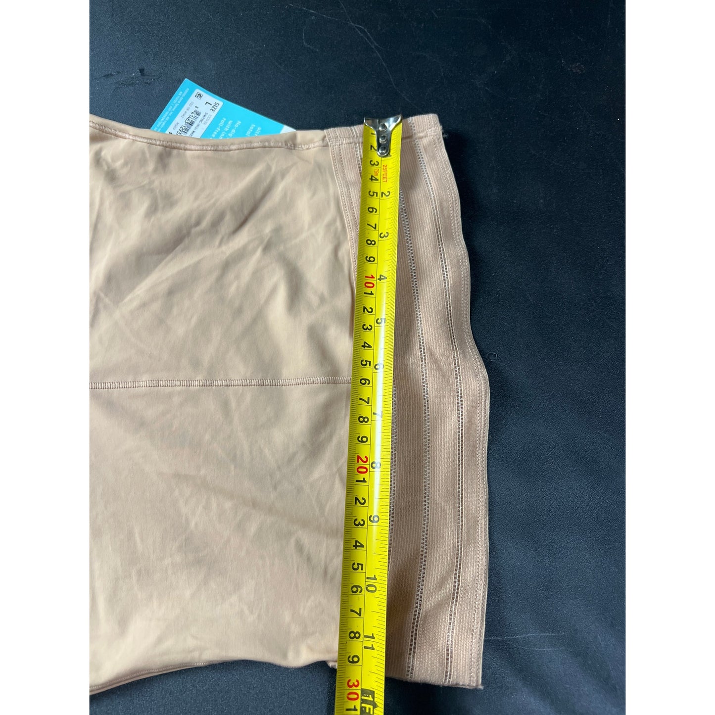 Spanx Assets NWT Size Large Nude Shaping High Waisted Girl Shorts