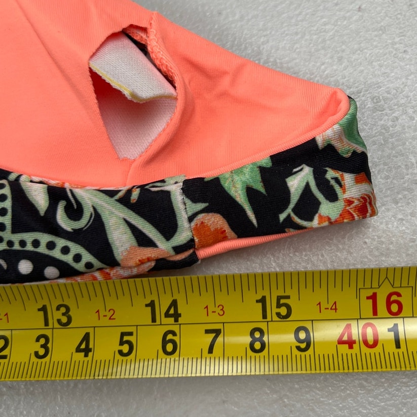 Becca Black & Pink Floral Swimwear Bikini Top Size Medium M NWT