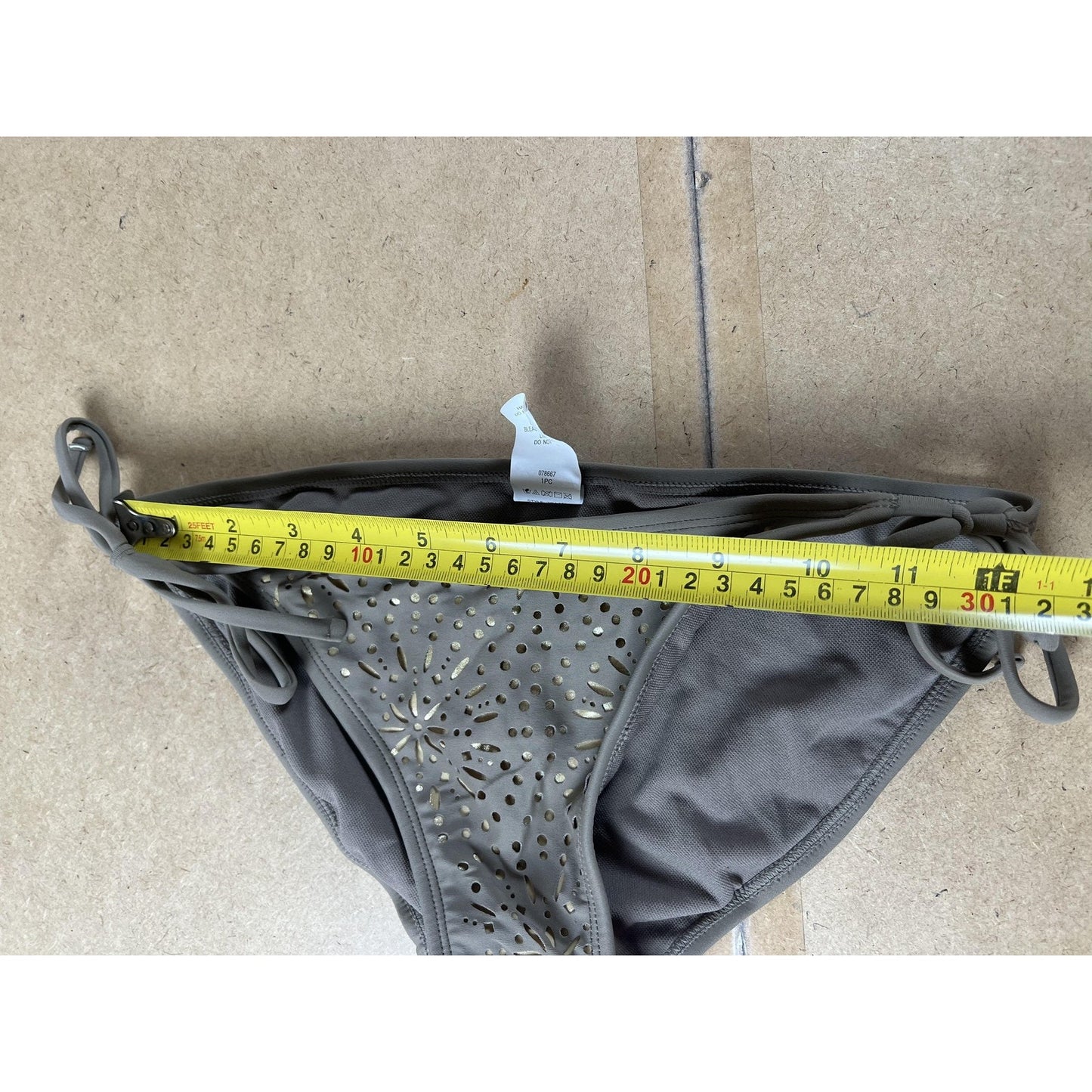 NINETY SIX DEGREES Bikini Womens M Gray Bandeau Lined Built-In Bra 2 Piece