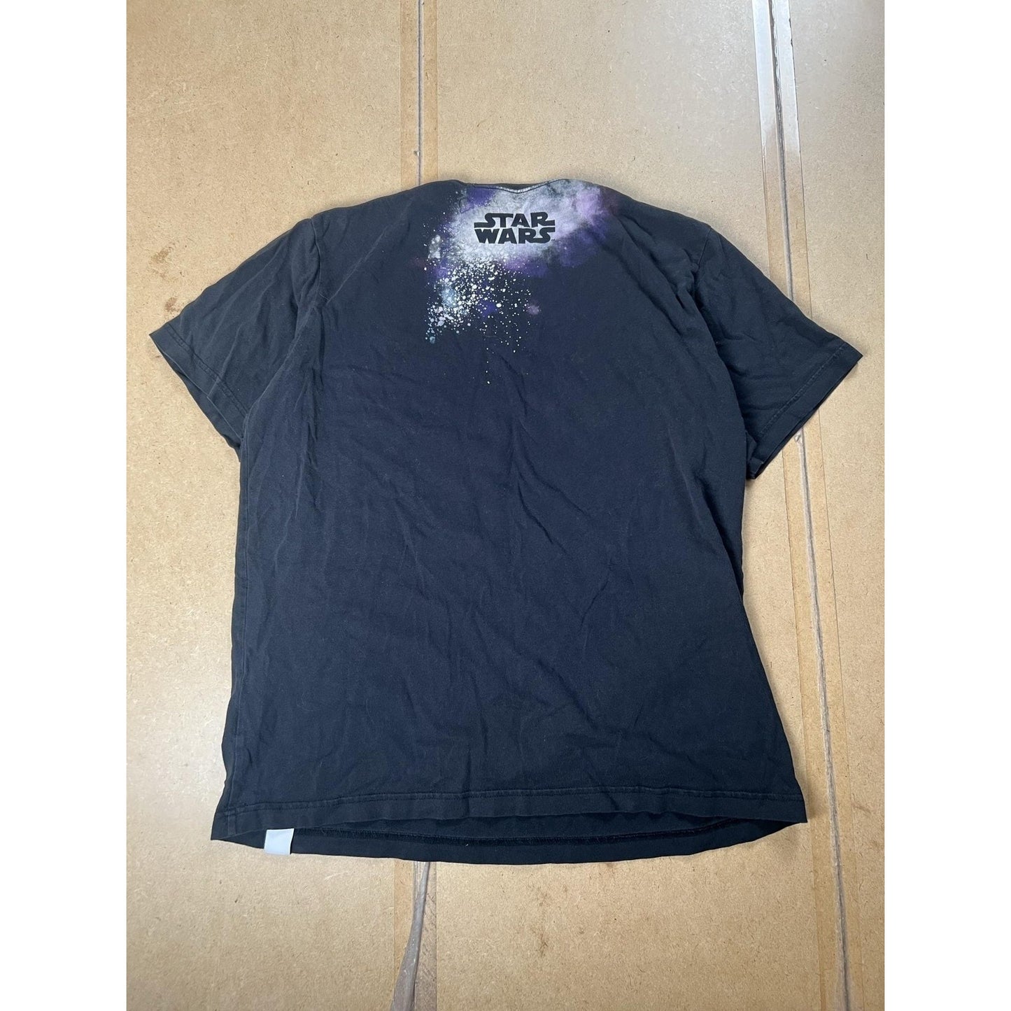Uniqlo Shirt Mens XL Black Star Wars Darth Vader Graphic Cotton Crew Neck