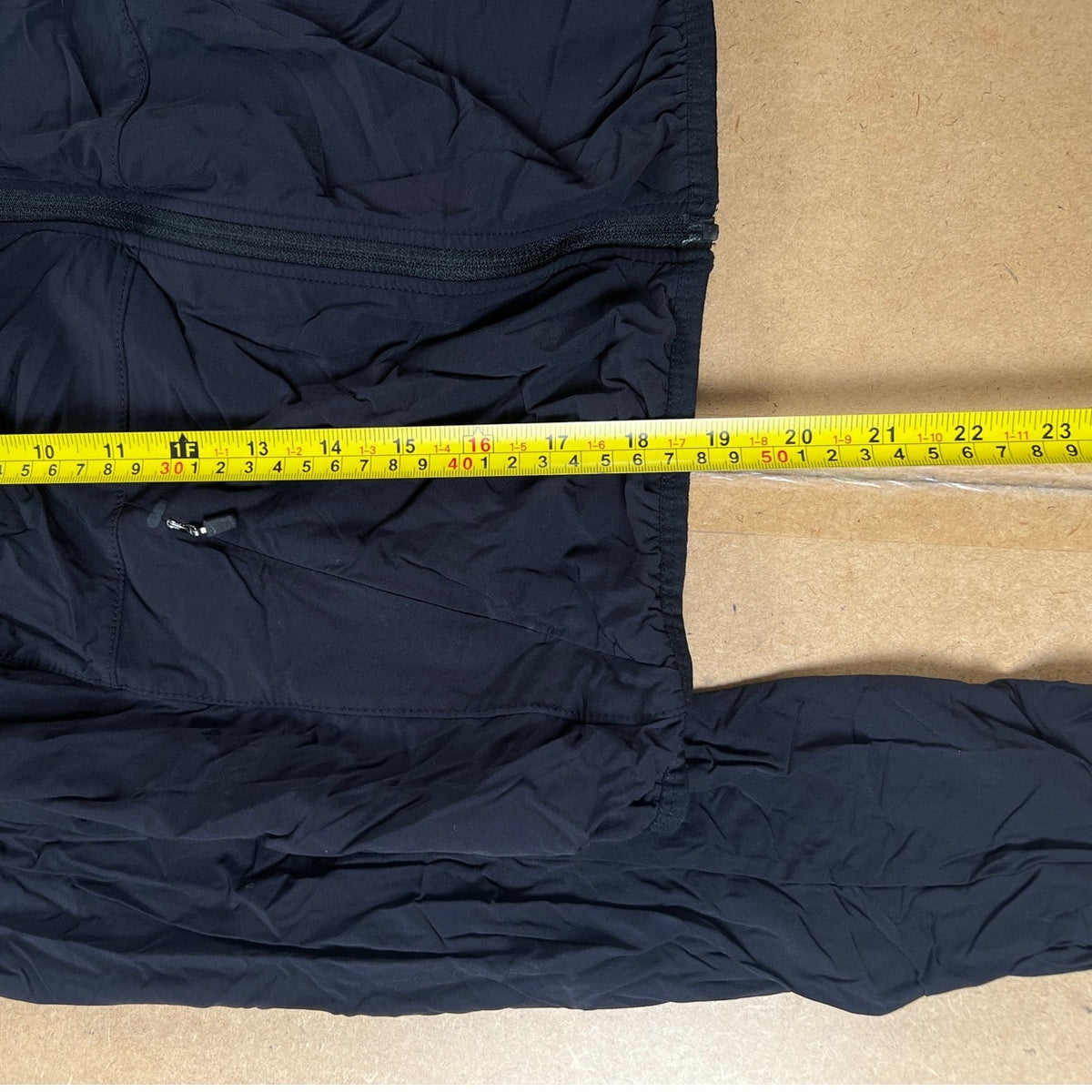 Nike Dri-FIt Women's Black Full Zip Active Sweater Size L
