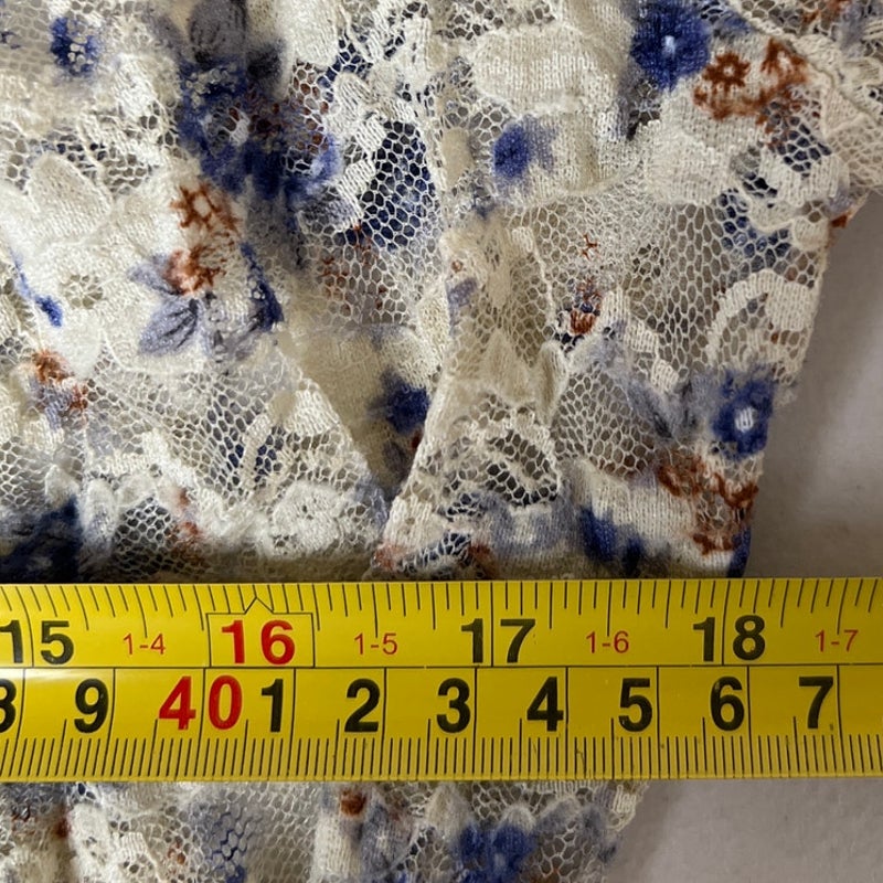 Rue21 Floral Stretchable White Women Top Size XL