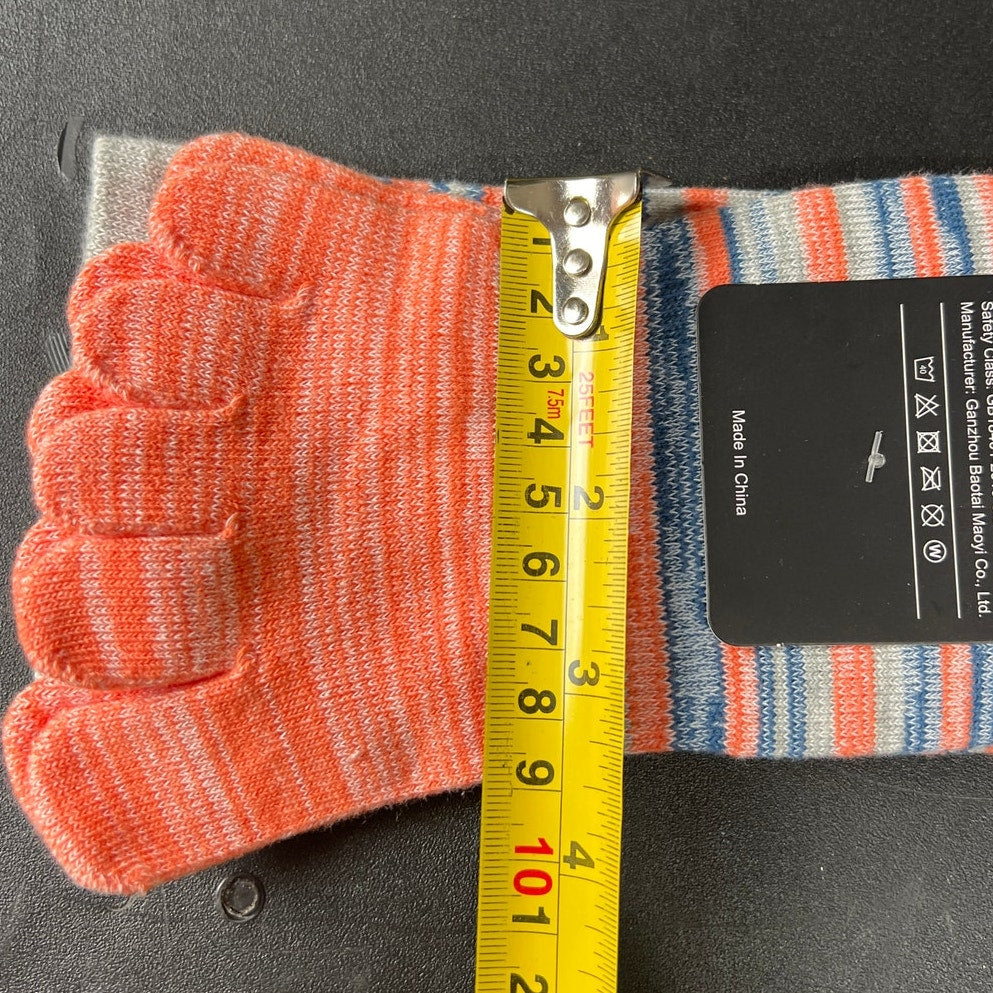 Tikmox Sports Socks Expert NWT Multicolor *Missing Size*