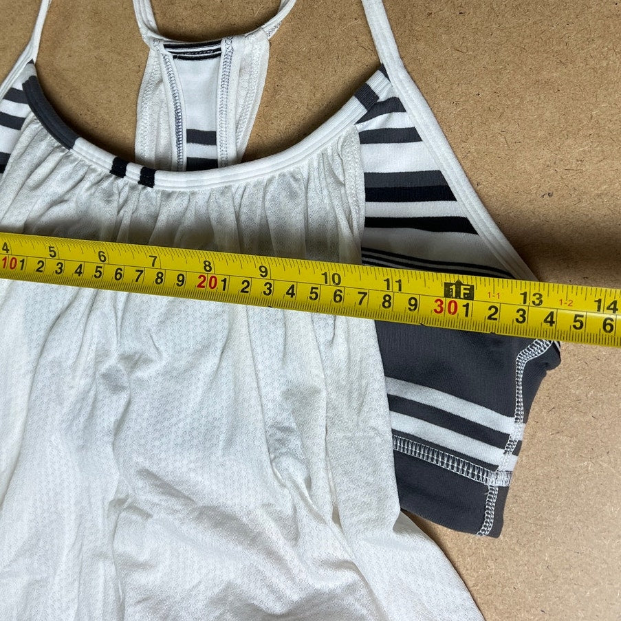 Lululemon Women's No Limits White Tank Top With Built In Striped Sports Bra Sz 6