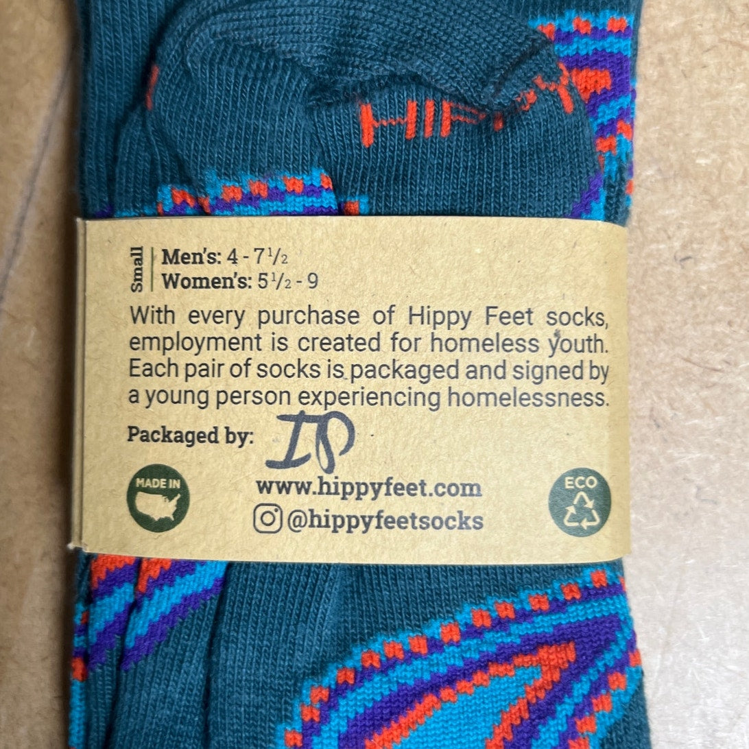 NWT Hippy Feet Paisley Blue Print Unisex Socks Men 4-7.5 Women 5.5-9