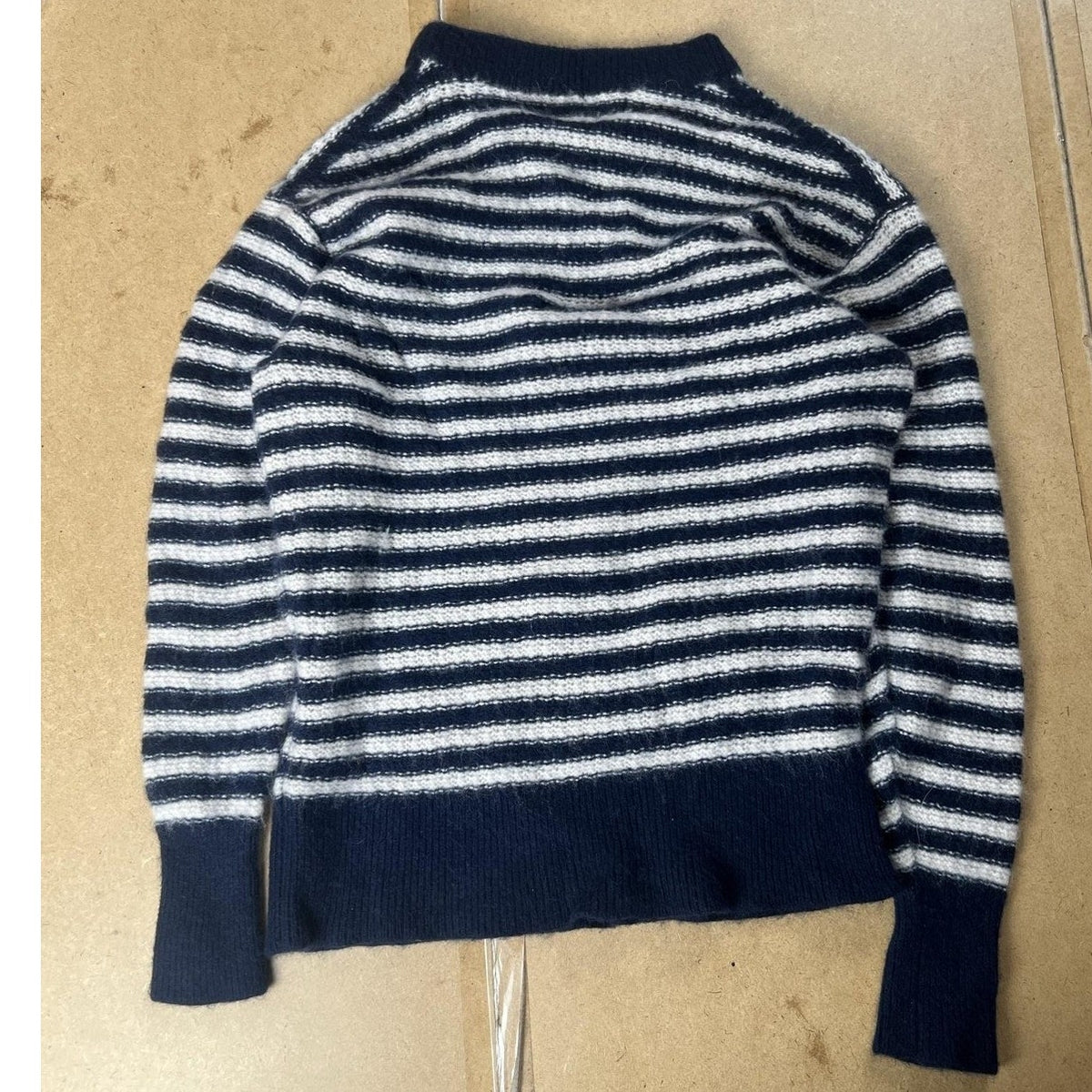 J.CREW Sweater Womens XS Blue Cashmere Striped Crew Neck Lightweight Tight-Knit