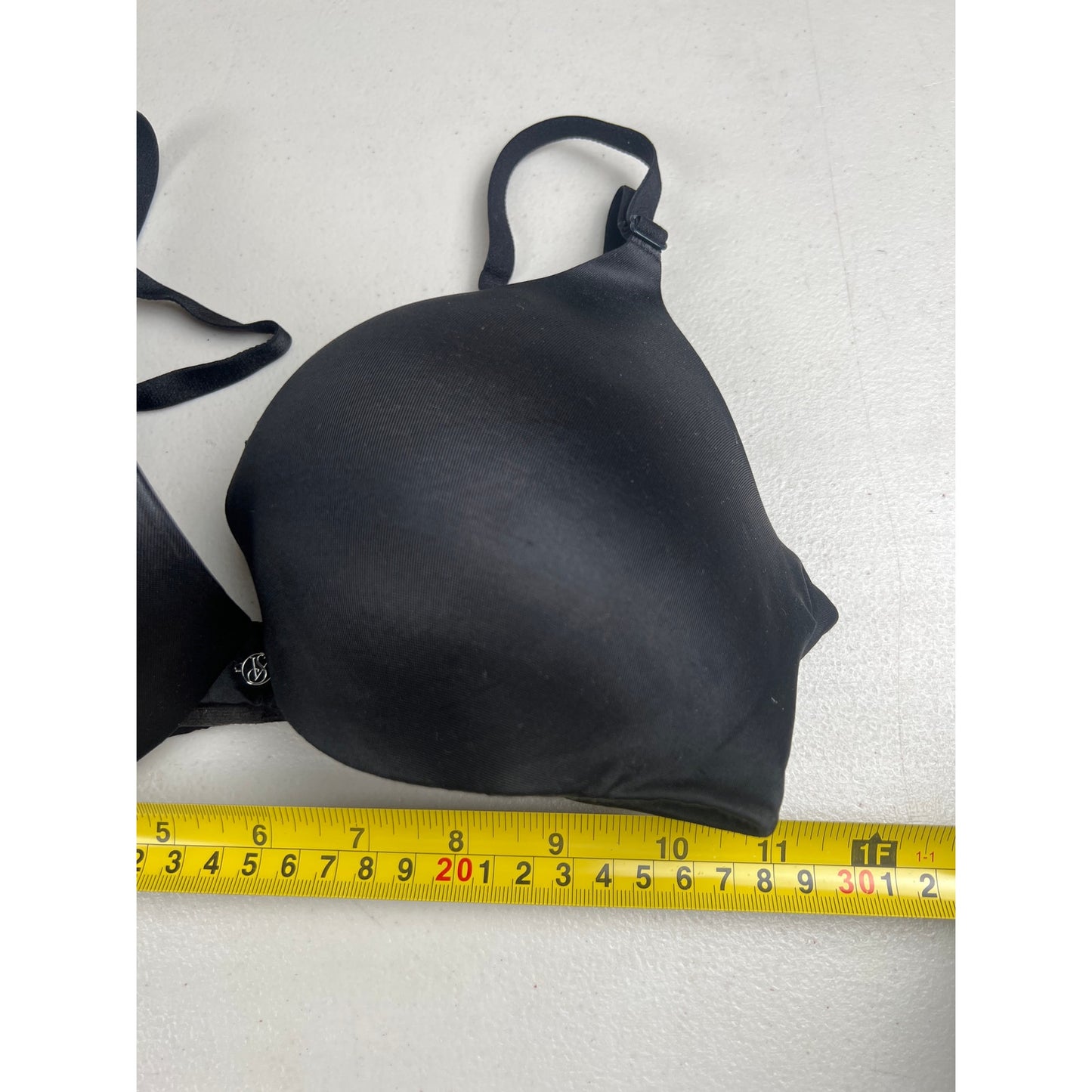 Victoria's Secret Black 32D Very Sexy Push-Up Bra