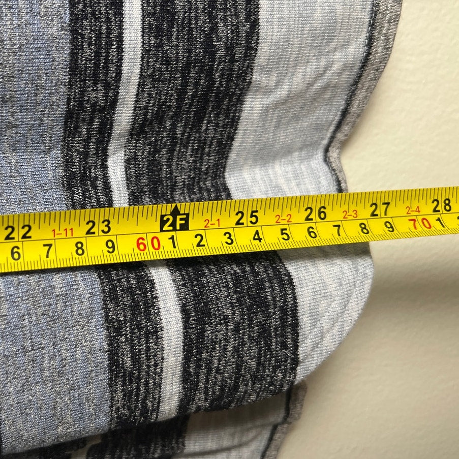 NWT Banana Republic Men M Gray Black & White Striped Long Sleeve