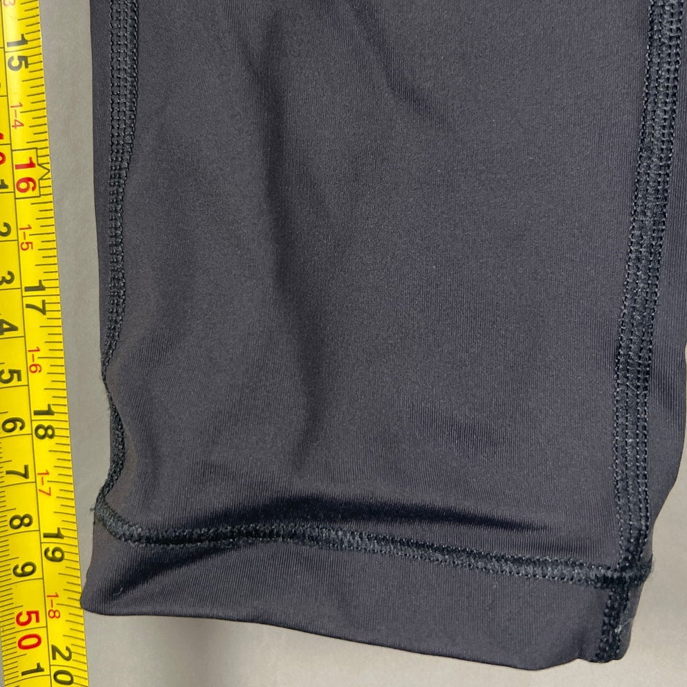 Athleta Ultimate Stath Pocket Capri Nylon Size Medium Capri Leggings