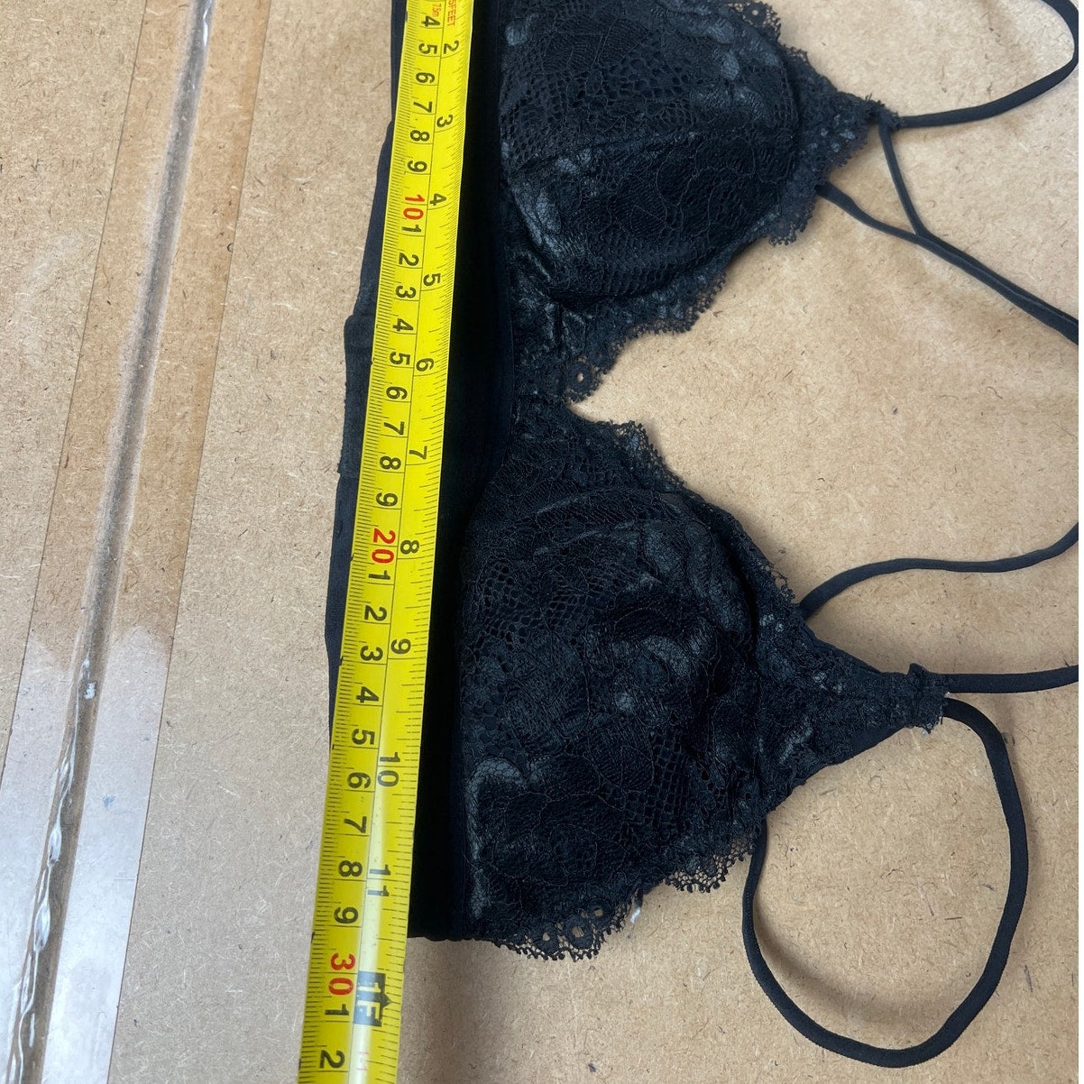 Urban Outfitters Black Lace Bralette Size Small