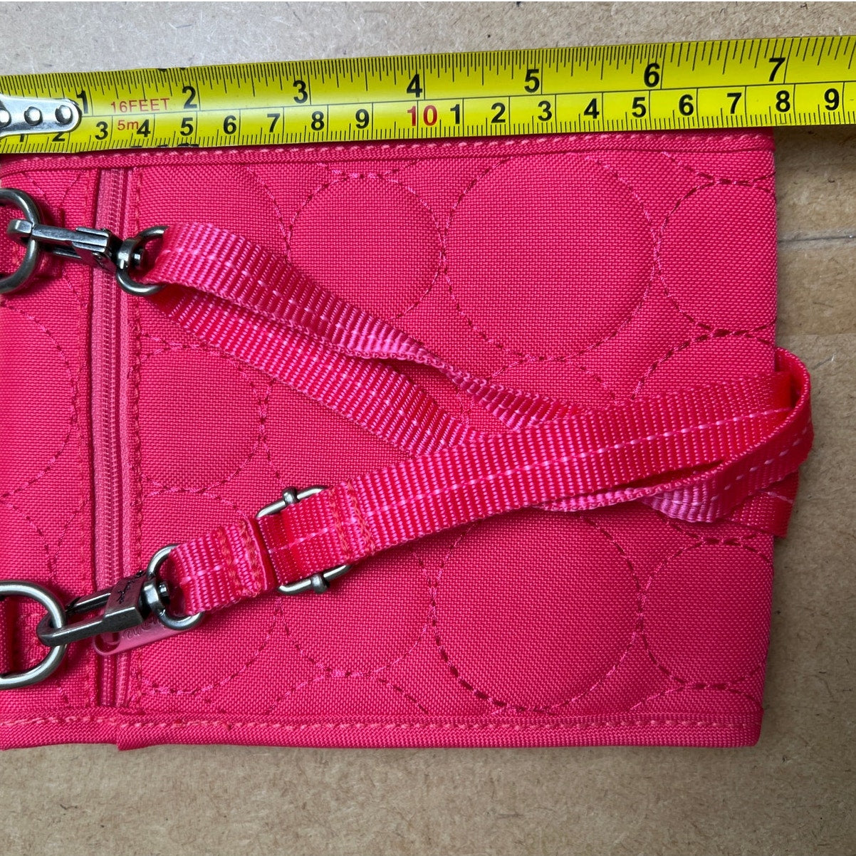 Thirty-One Vary You Mini Crossbody Organizer Wallet Bag Quilted Coral Dot