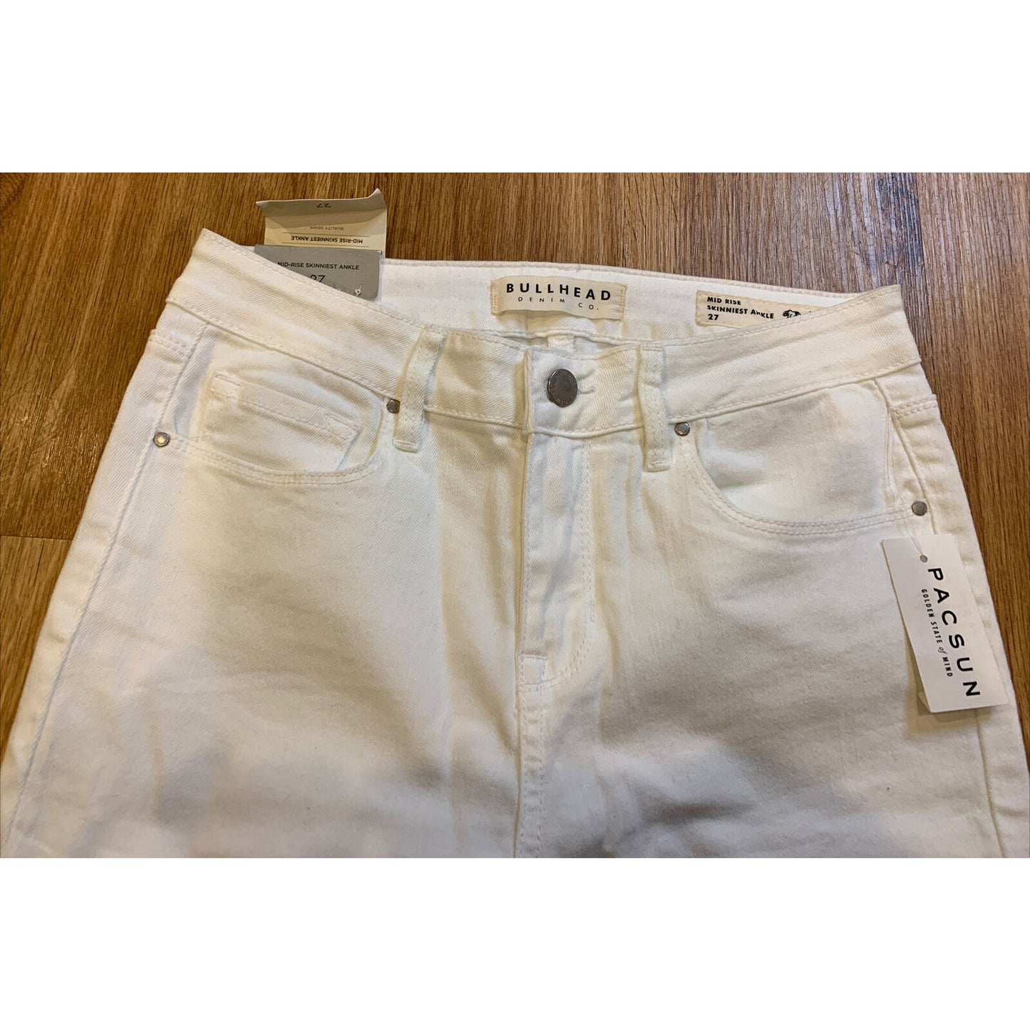 BULLHEAD DENIM CO. WORN WHITE RIPPED MID RISE SKINNIEST ANKLE JEANS NWT Size 27