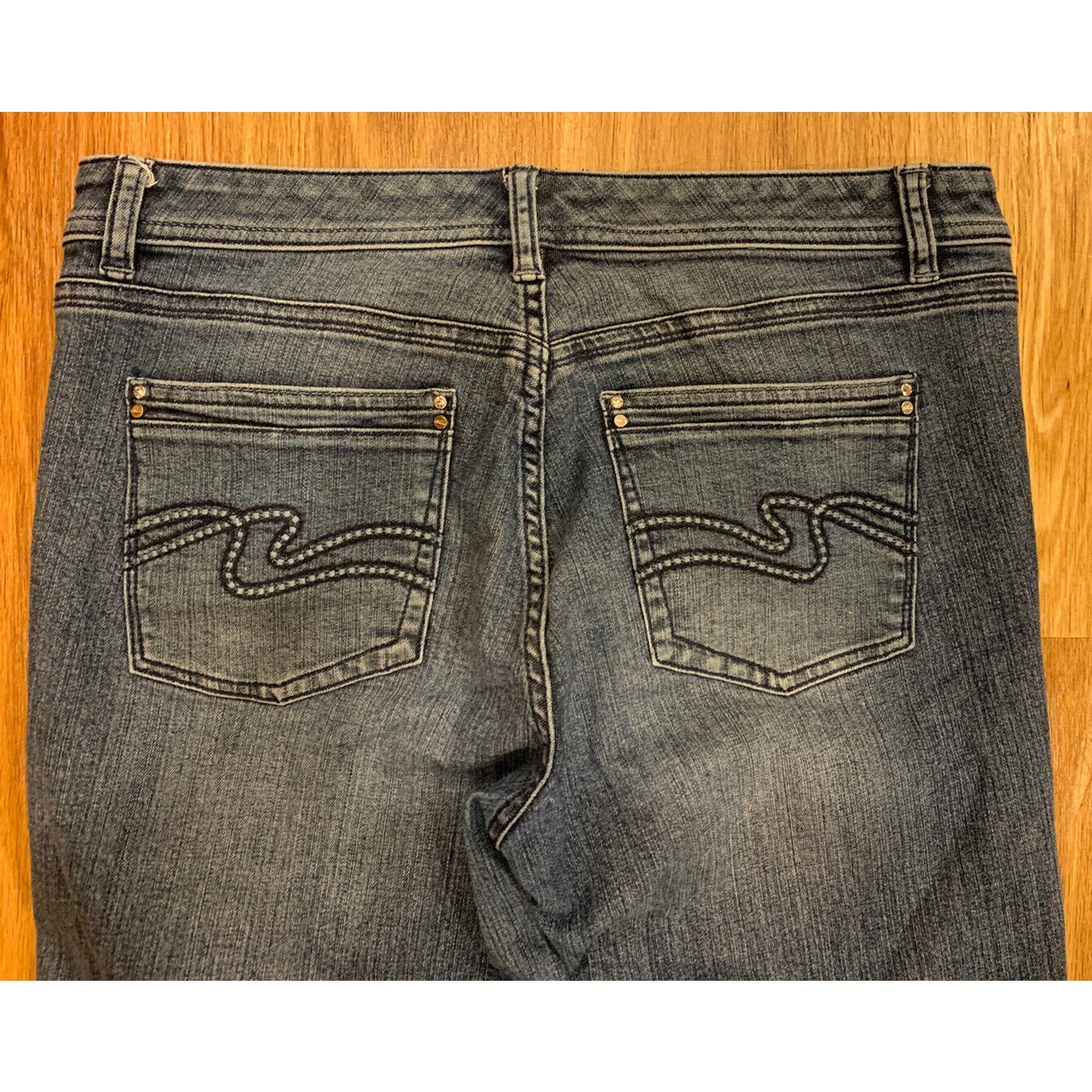WHITE HOUSE BLACK MARKET Womens Size 8 Blanc Slim Ankle Jeans WHBM 29x29