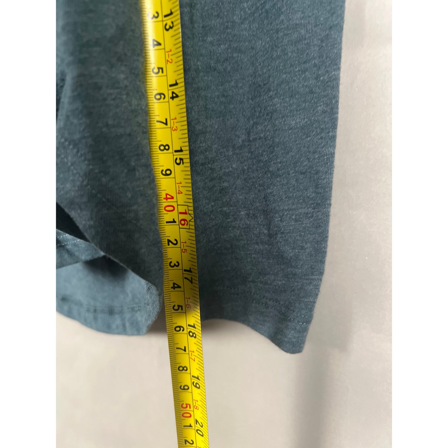 White Crow Buckle NWT Deep Emerald Size Medium Women's Long Sleeve