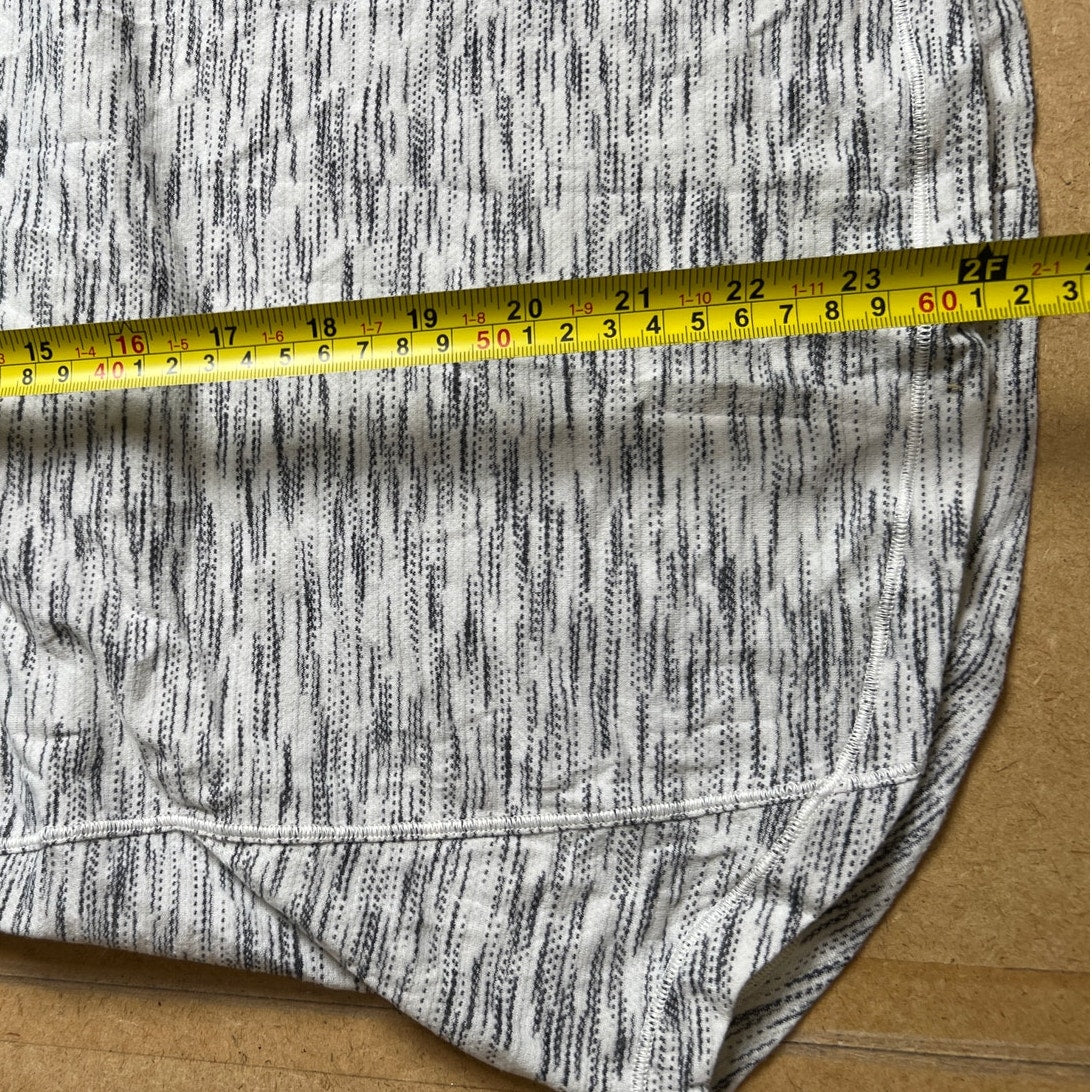 Lululemon Moment To Movement 2 In 1 Tank Heather Gray Size 6