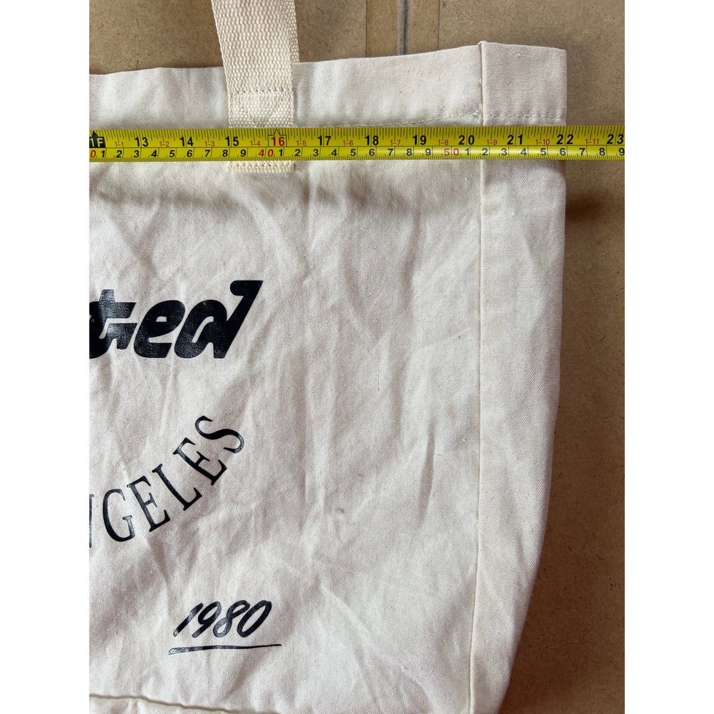 Edikted Los Angeles Tote Bag (Dimension in Picture)