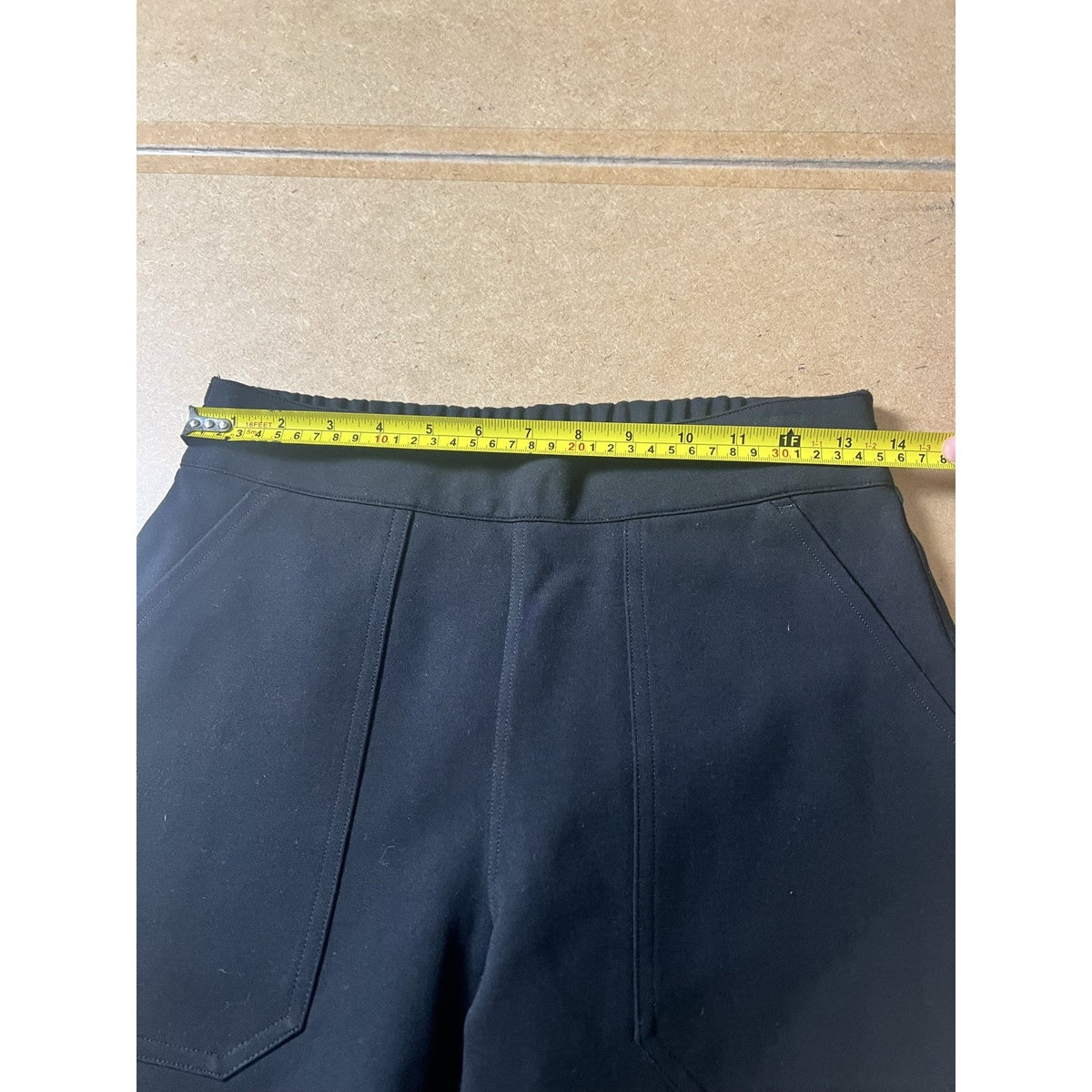 SPANX Pants Womens M Black Jogger Elastic Waist Pockets Tapered Cuffed Stretch
