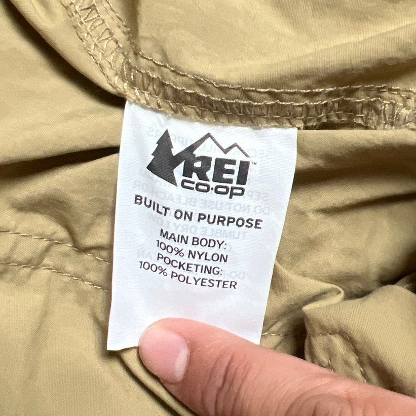 REI Relaxed Fit Hiking Tan Men Pants Size 30W x 30L