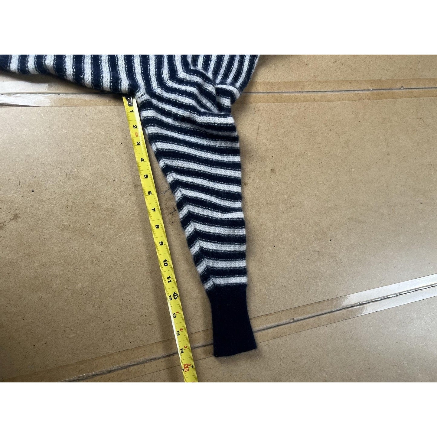 J.CREW Sweater Womens XS Blue Cashmere Striped Crew Neck Lightweight Tight-Knit