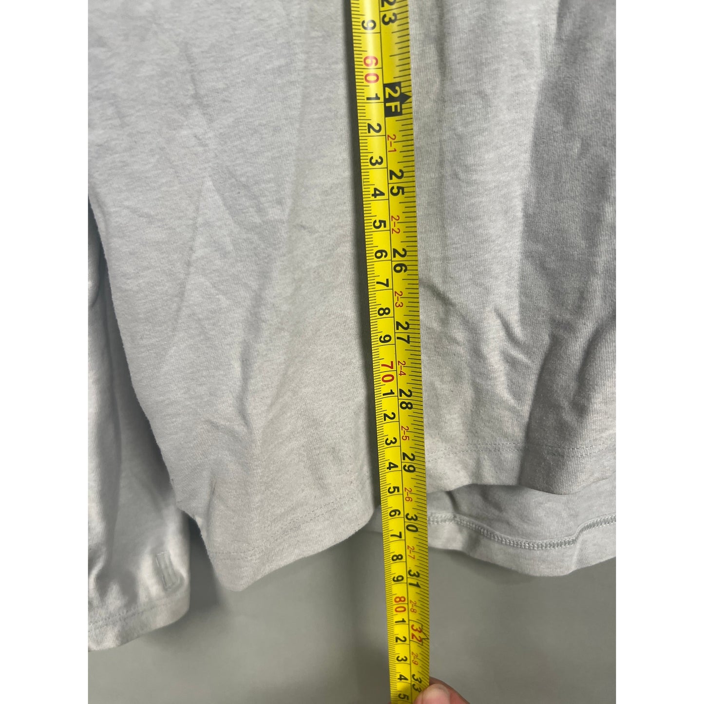 Lululemon Size Large Long Sleeve Pullover 1/4 Zip Gray Men's Surge Warm