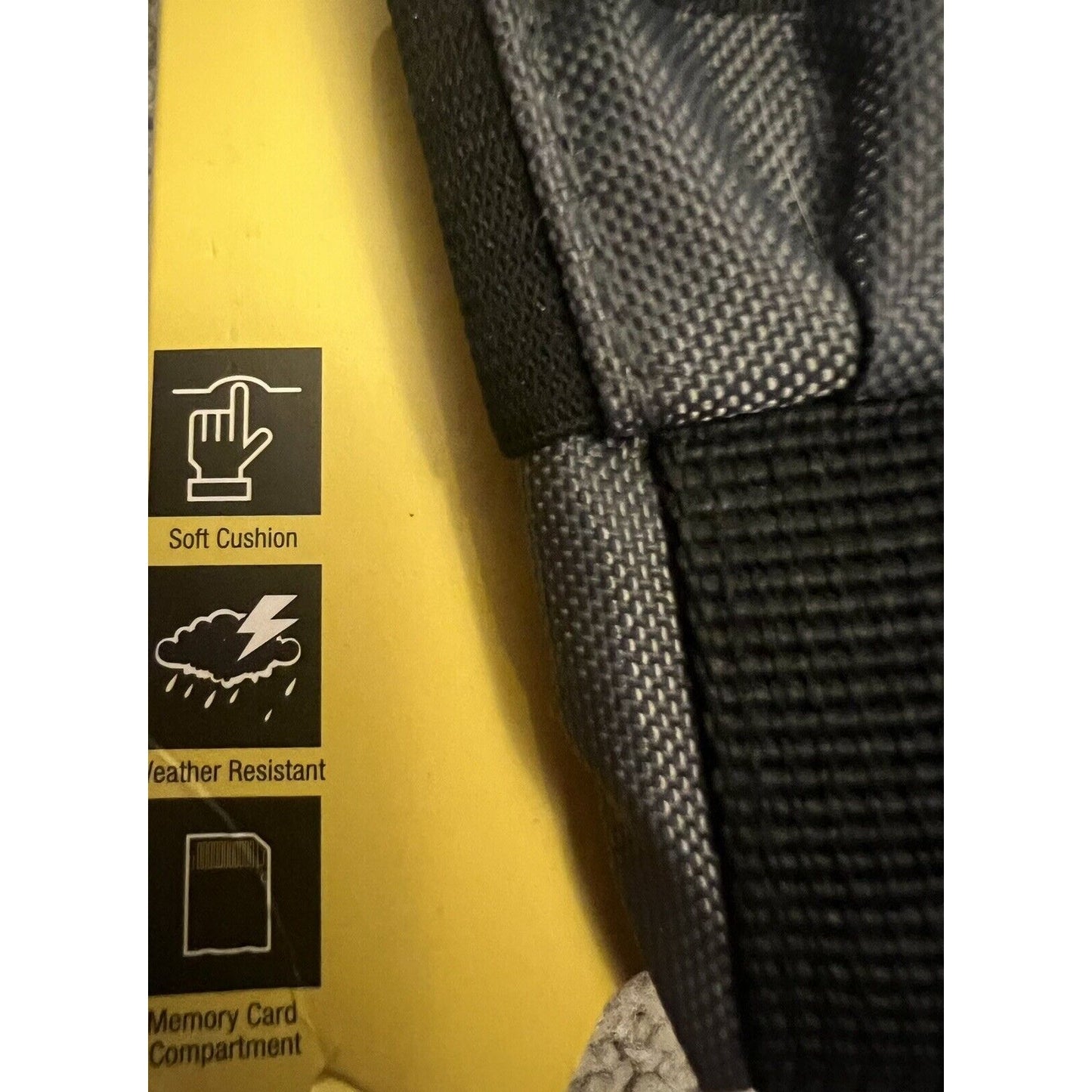 Universal Cushioned Shoulder Strap Memory Card Compartments for Camera digital