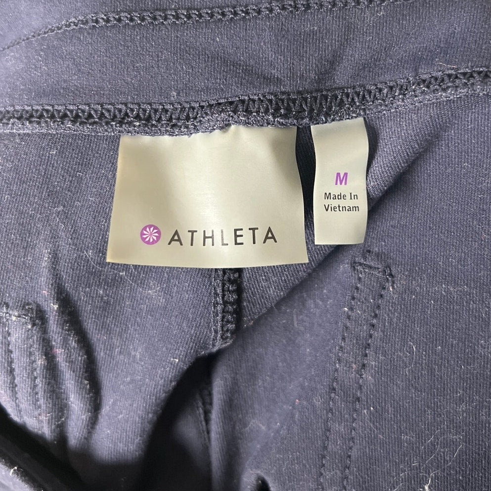 Athleta Size Medium Nylon Blue Shorts Women's Shorts
