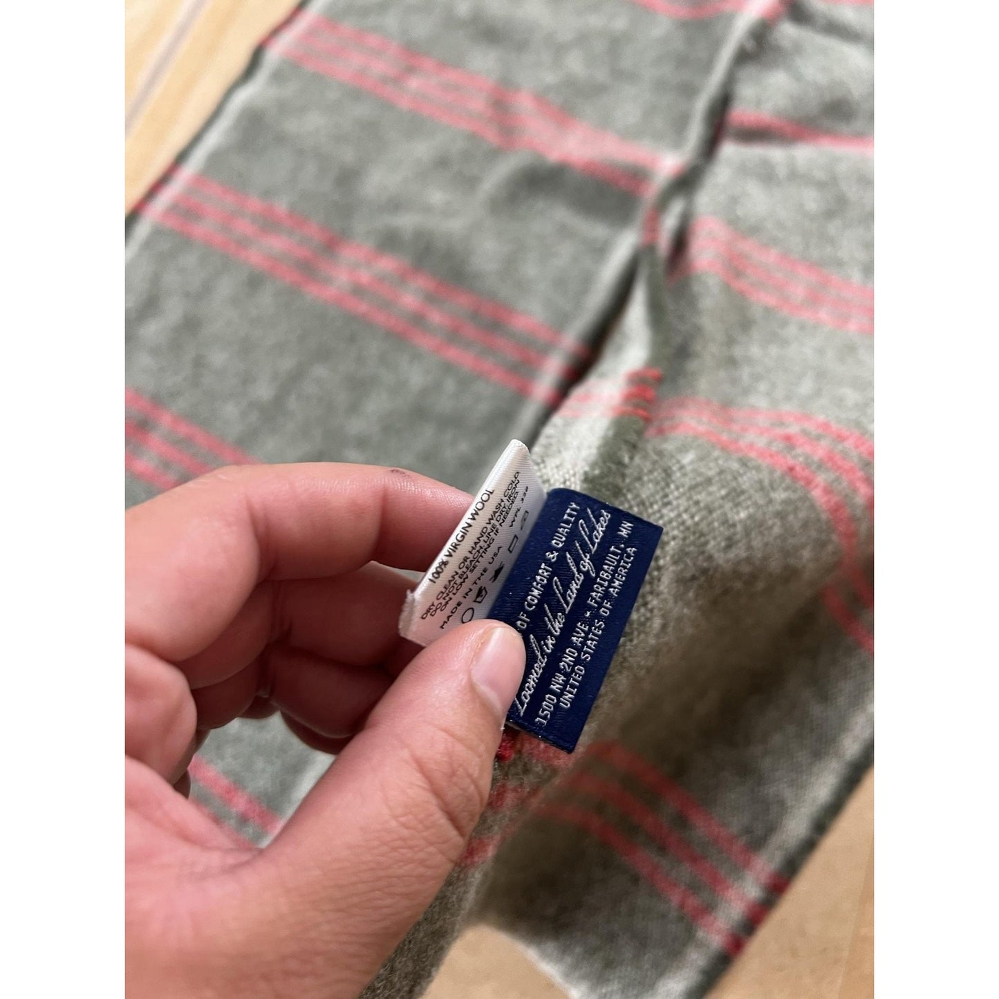 Faribault Woolen Mill Co. Scarf Mens One Size Gray Wool Striped Made USA Winter