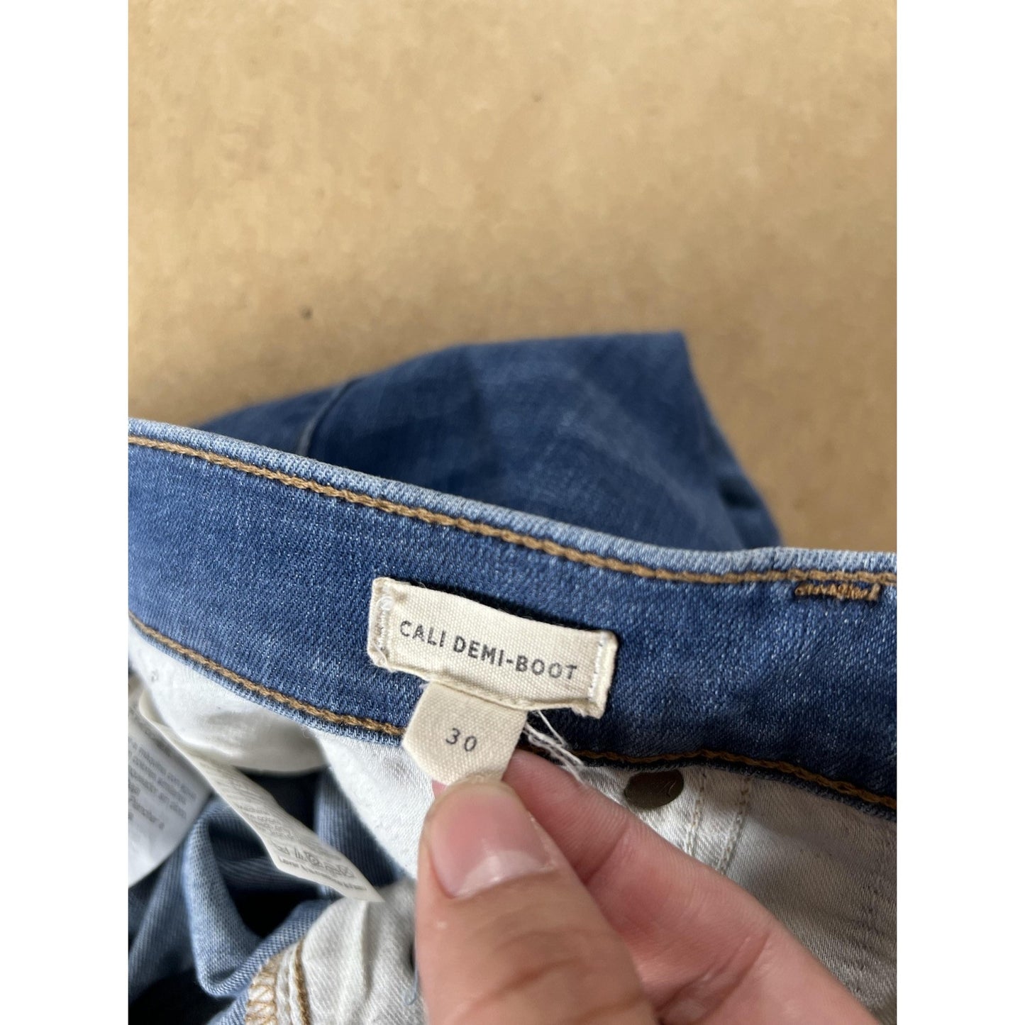 Madewell Jeans Womens 30 Blue Medium Wash Cali Demi-Boot Raw Hem Button Fly