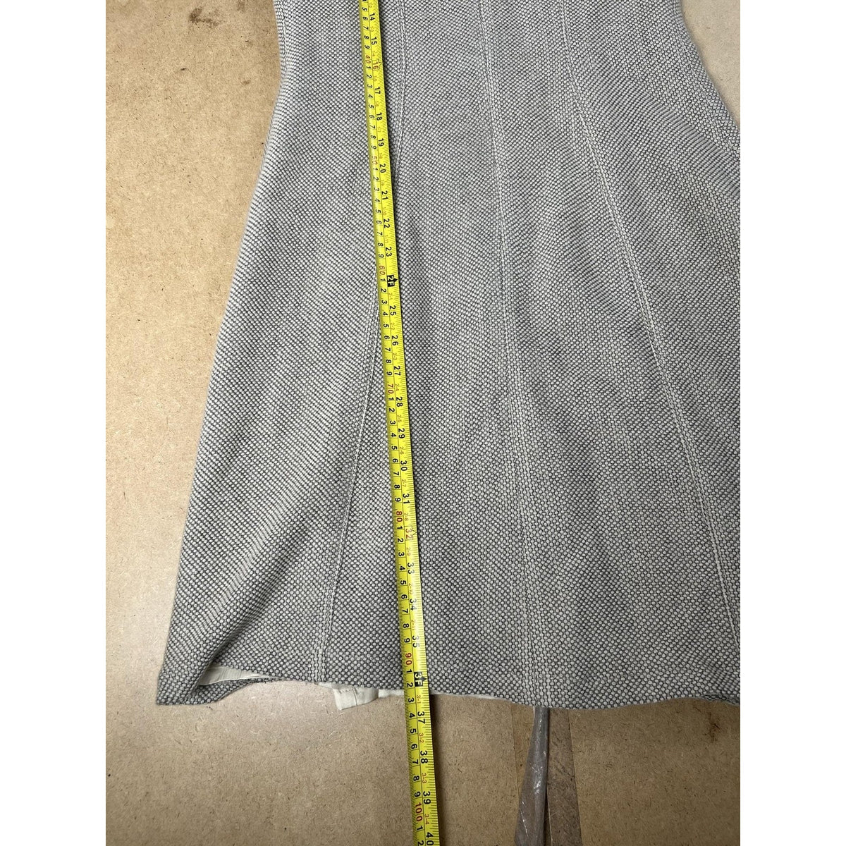 Brooks Brothers Dress Womens 4 Beige Sheath Knee Length Wool Cashmere Tailored