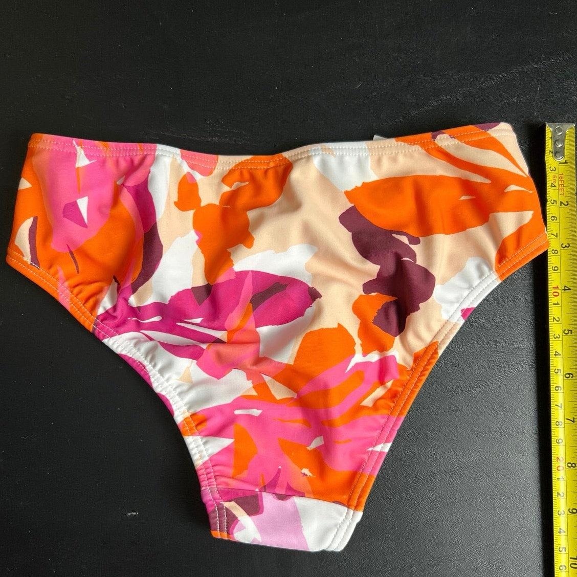 Venus NWT Bikini Bottoms Floral Size 2