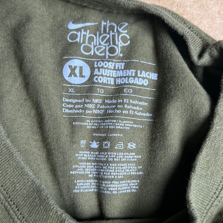 Nike The Athletic Dept. Green Activewear Men T-Shirt Size XL