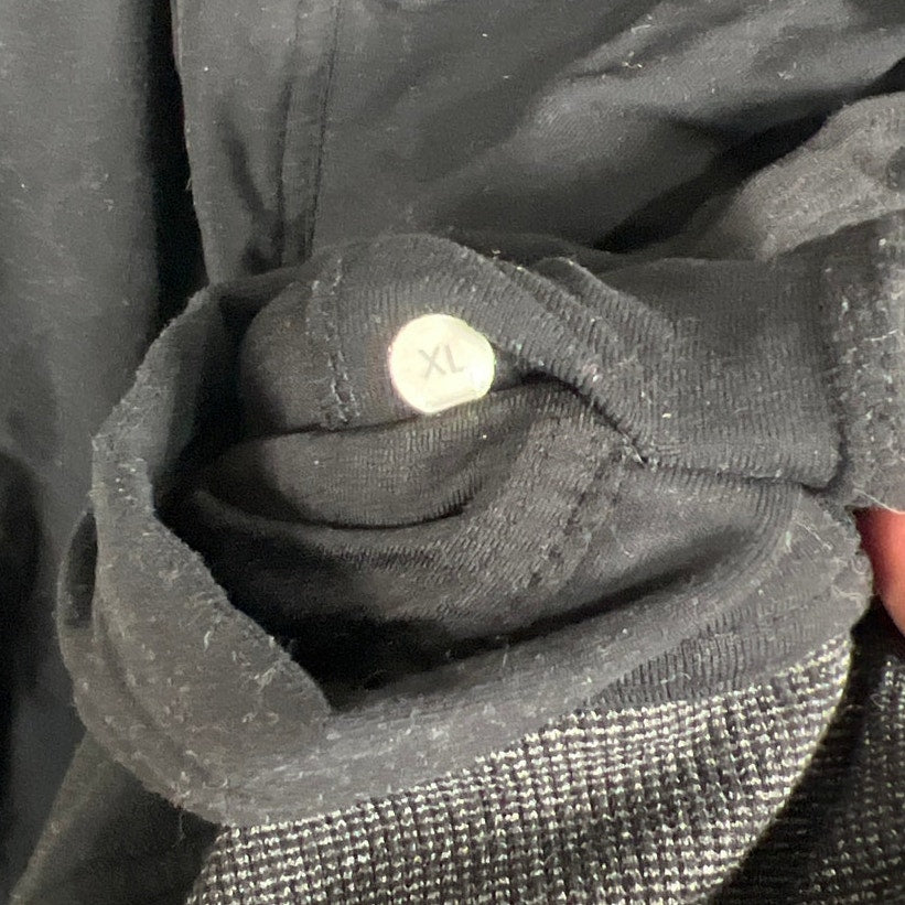 Lululemon Size XL Full Zip Up Men's Sweater Luon Vent Tech