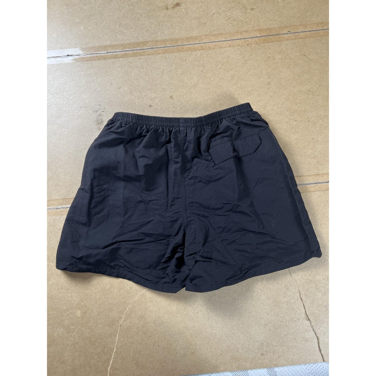 Patagonia Shorts Mens 36 Black Bermuda Nylon Quick Dry Elastic Waist Pockets