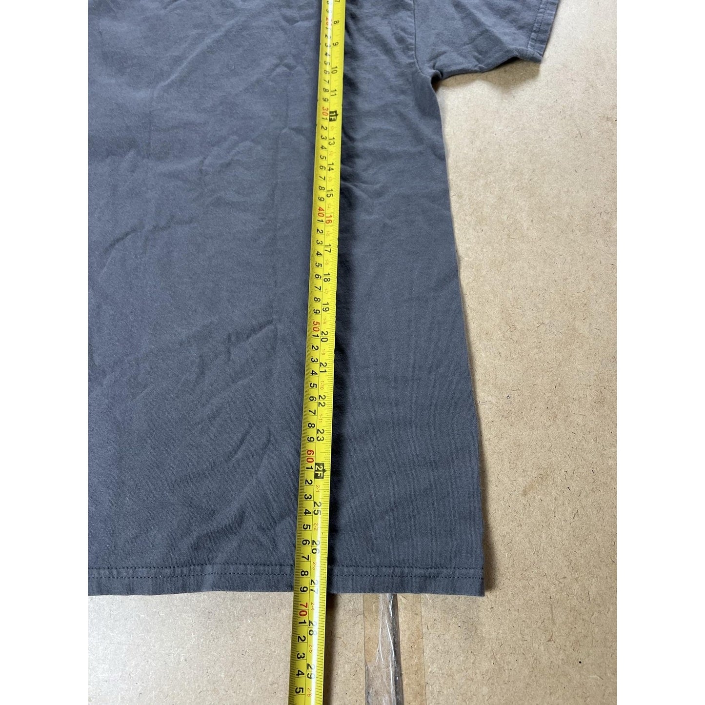Gildan Sitka Gear Shirt Mens Large Gray The Mountain Is My Treadmill Graphic Tee