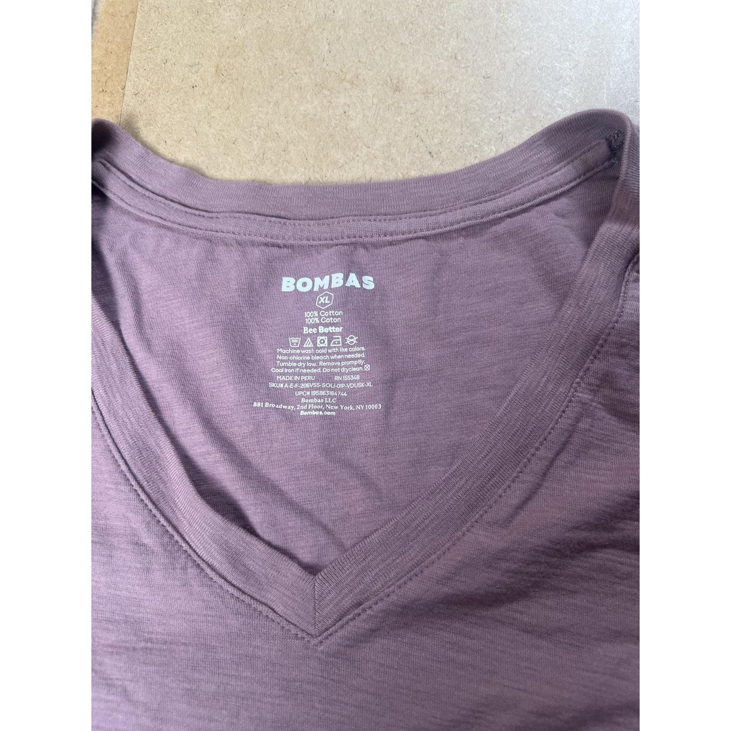 Bombas T-Shirt Womens XL Purple V-Neck 100% Cotton Lightweight Tagless