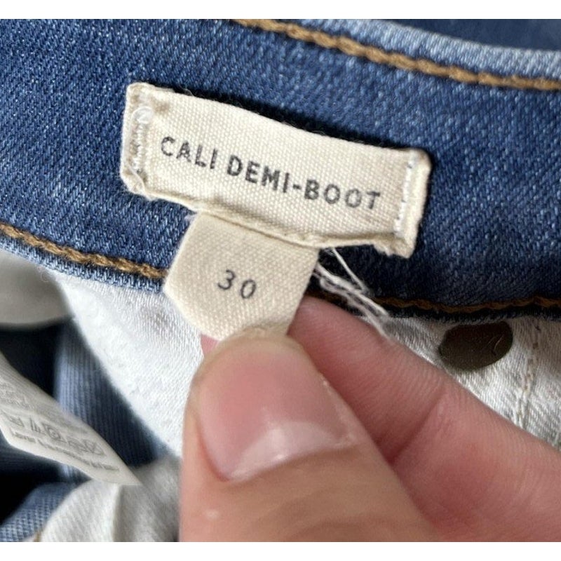 Madewell Jeans Womens 30 Blue Medium Wash Cali Demi-Boot Raw Hem Button Fly