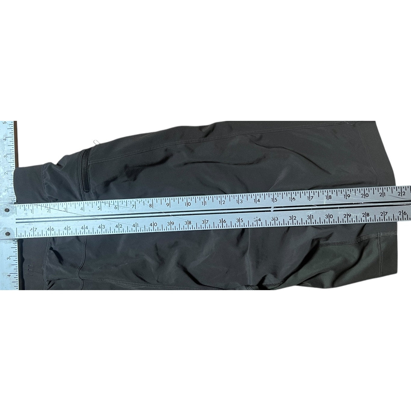 Lululemon Men Black Shorts Adjustable Strap Missing Tag *Dimensions In Picture*