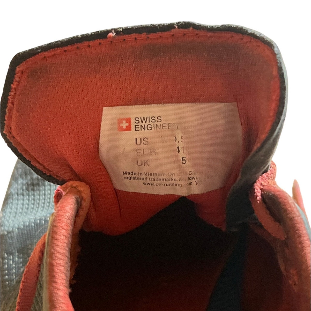 On Cloud X Swiss Engineering CloudTec Women Running Shoes W 9.5