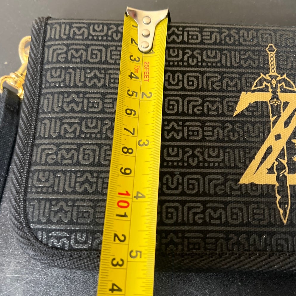 PDP Gaming Zelda Breath Of The Wild Nintendo Switch Case
