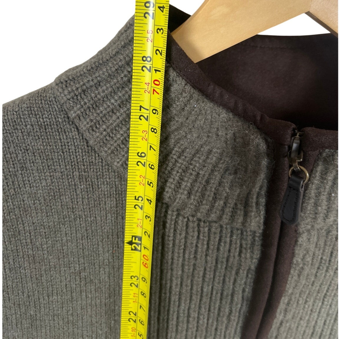 L.L. Bean Large Waterfowl 100% Merino Lambs Wool Full Zip Sweater Vest Jacket